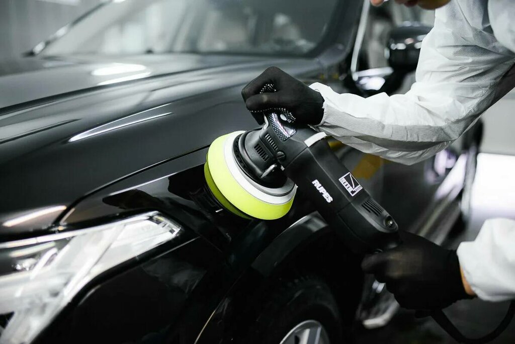 Professional car dealership service